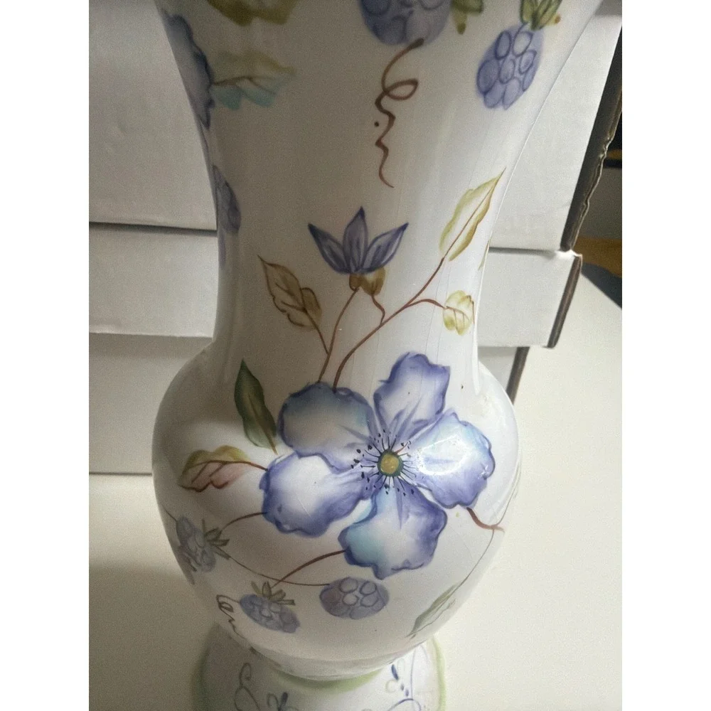 Tracy Porter for FTD Ceramic Floral Bud Vase Blue Flowers Purple Berries Scallop